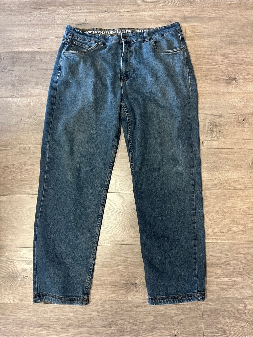Men's Relaxed Dark Blue Jeans - Classic Everyday Fit